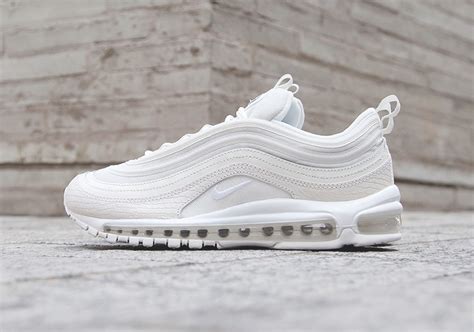 nike 97 air max white.